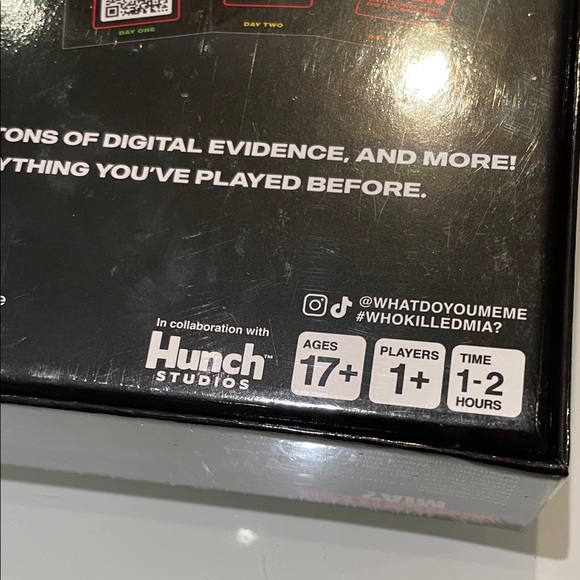 *NEW* Who Killed Mia? A Digitally Immersive Murder Mystery Card Game - Picture 9 of 14